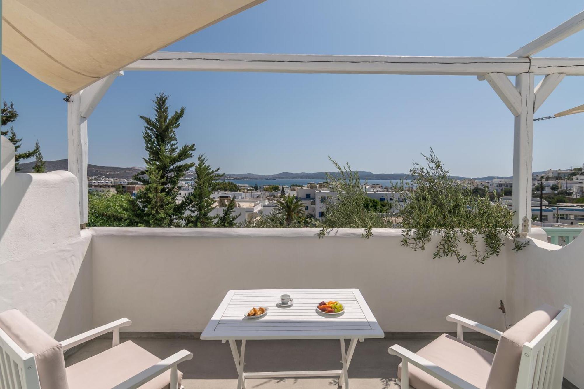 Thalassitra Private Pool Suites Adamantas Eksteriør billede